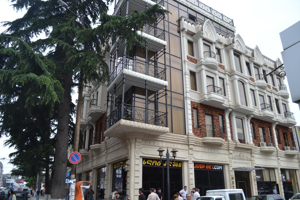 Hotel Elite House Батуми Экстерьер фото